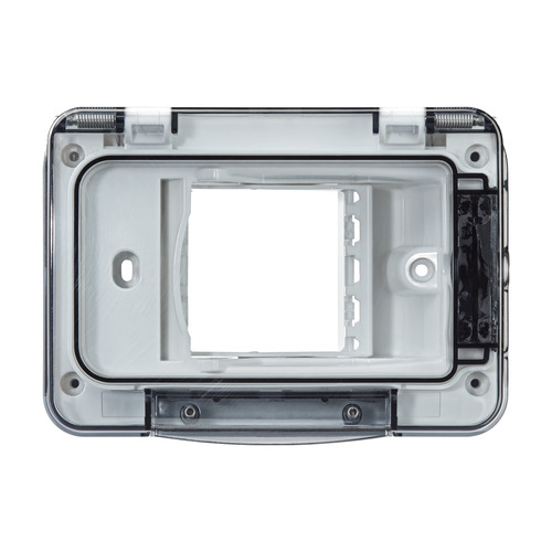 Coperchio protetto IP55 con spina inserita, installazione in scatola 503, Nea, bianco