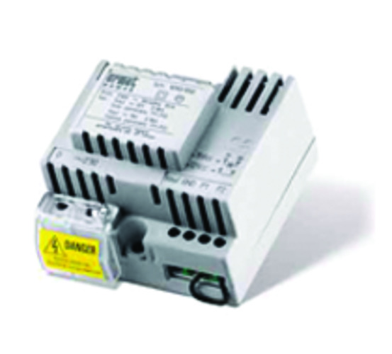 Alimentatore 12-15Vcc, 0,18A